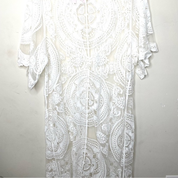 Showpo. Off The Grid Kimono In White Lace NWT M/L - Picture 10 of 15